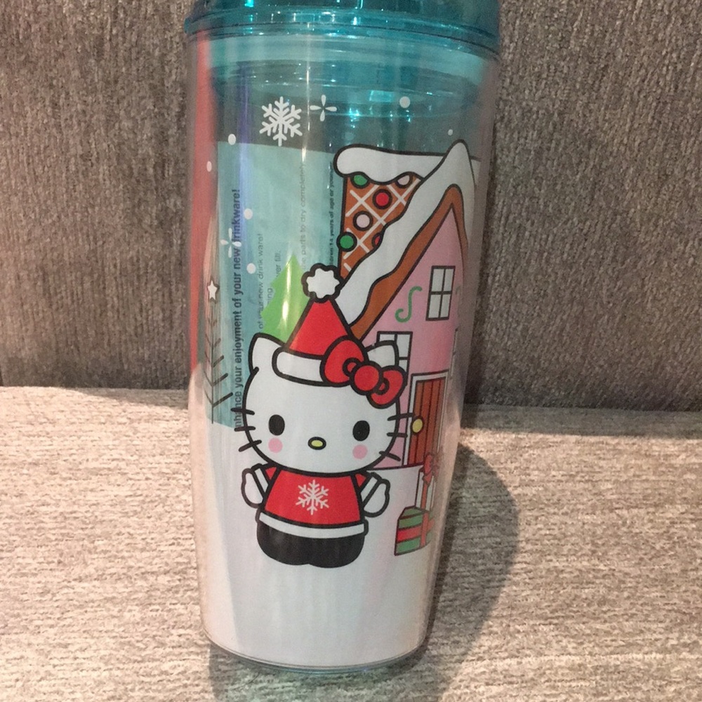 Hello Kitty Tumbler - limited edition ginger bread house for Christmas 2023